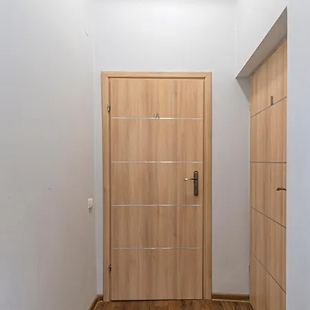 Old Town With Free Parking #2 By Poloaparments * Kaunas