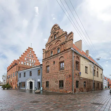 Apartment Old Town With Free Parking #2 By Poloaparments