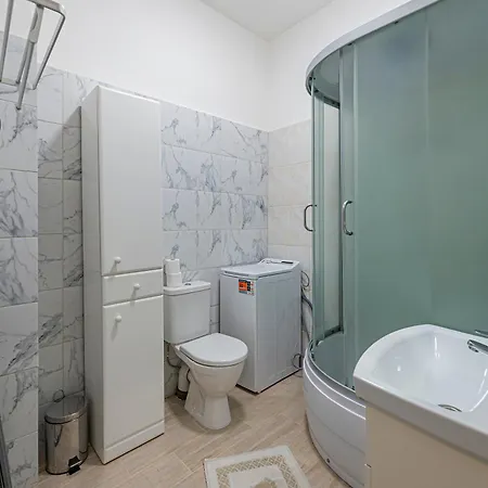 Old Town With Free Parking #2 By Poloaparments Apartment *